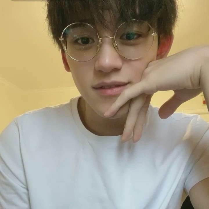 daniyoshino's tweet photo. 327 days.... 
#LUCAS #루카스 #黄旭熙 #WeLoveYouLucas
 #JUSTICEFORLUCAS 
@WayV_official @SMTOWNGLOBAL 
@NCTsmtown https://t.co/3cpMt1yq2o