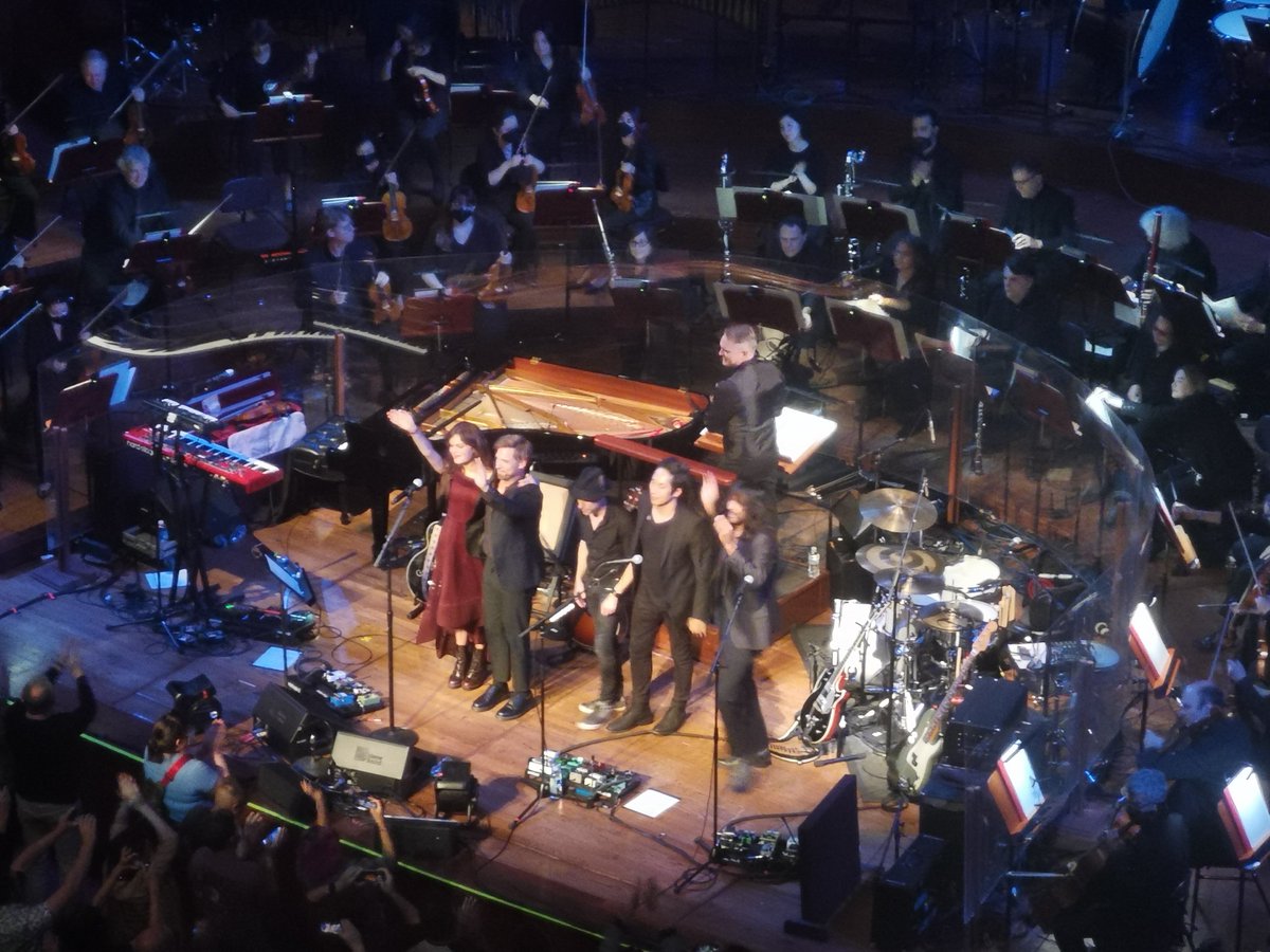 JohannesKirchnr's tweet photo. Many Thanks to all those great musicians for this stunning evening!
It's been definitely worth all our travel adventures and coming the long way from Europe to California - partly by plane and partly by #TrainToCalifornia!
We hope to see you soon again live! https://t.co/VzFcaLfXlJ