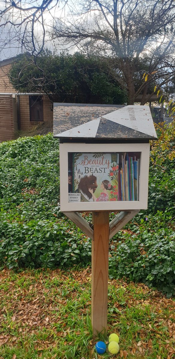 melvicfernandez's tweet photo. Now playing, at a library near you.

#BeautyAndTheBeast 
#streetlibrary https://t.co/gTrhqzcaf9