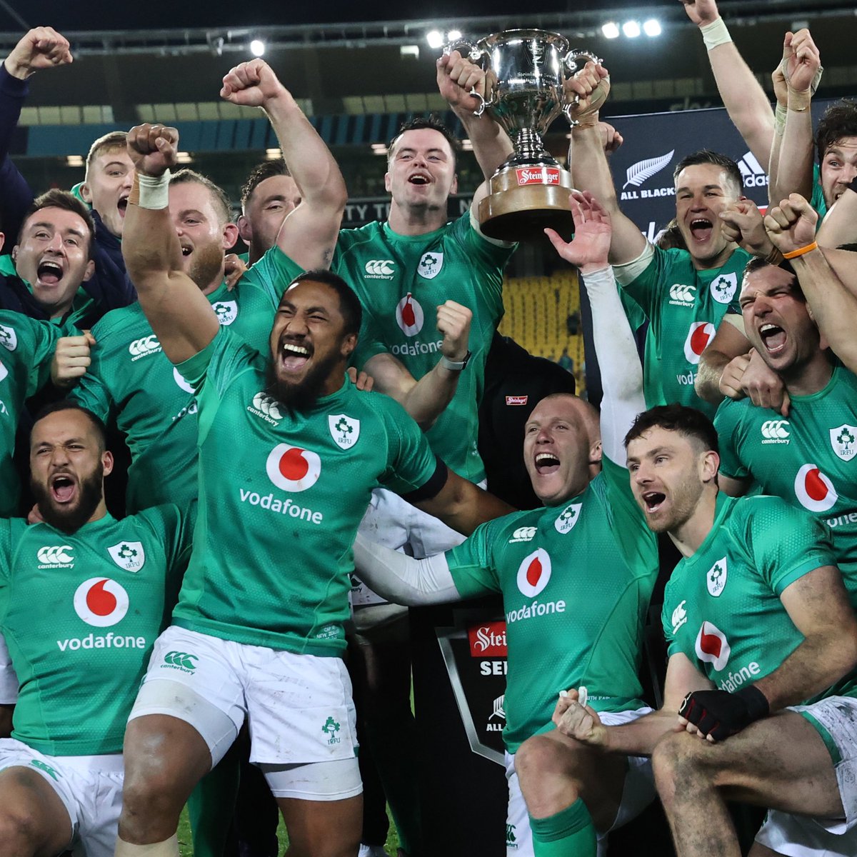 IrishRugby's tweet photo. Still thinking about last night tbh 💭

#TeamOfUs | #NZTour2022 https://t.co/2AHOM0JkYh