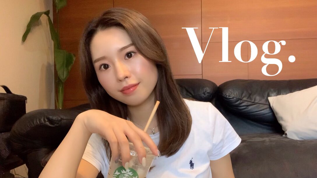 mm_kp_9's tweet photo. 未だに韓国語🇰🇷でお喋りしてます🙊
日本にいながらも忘れない秘訣…？かな。

【VLOG】会社員 OL | 8年ぶり?にパスポート作りに行った日 🕊 | new hair color 💇‍♀️ | 人生初のひとりラーメン🍜 https://t.co/vMrYCiJphI @YouTubeより https://t.co/1c0YeHjqws