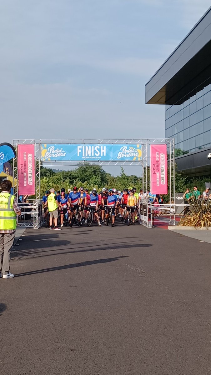 #pedaltheborders 
100km cycling challenge for LD today 💪💪