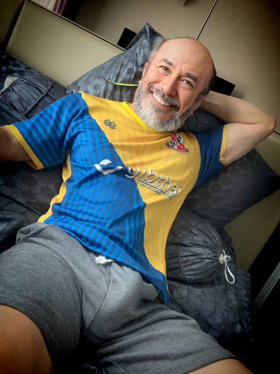 ลุง อารีย์ tweet media