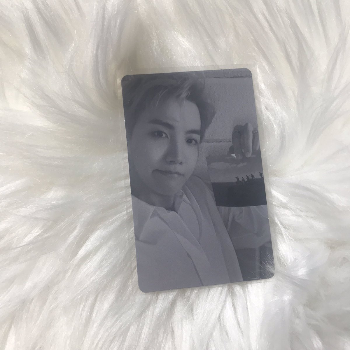 PinkpeachGO's tweet photo. Admin Personal WTS | Help rt! 

> RM45 for Standard PC set
> RM25 for Jhope standard PC
> price exc postage

JNT RM7 EM | RM14 WM

#pasarbts @BTSMarketMY @pasarBTS @kpopsellingmy_  @kpoptrades_my https://t.co/2lxzU78ETo