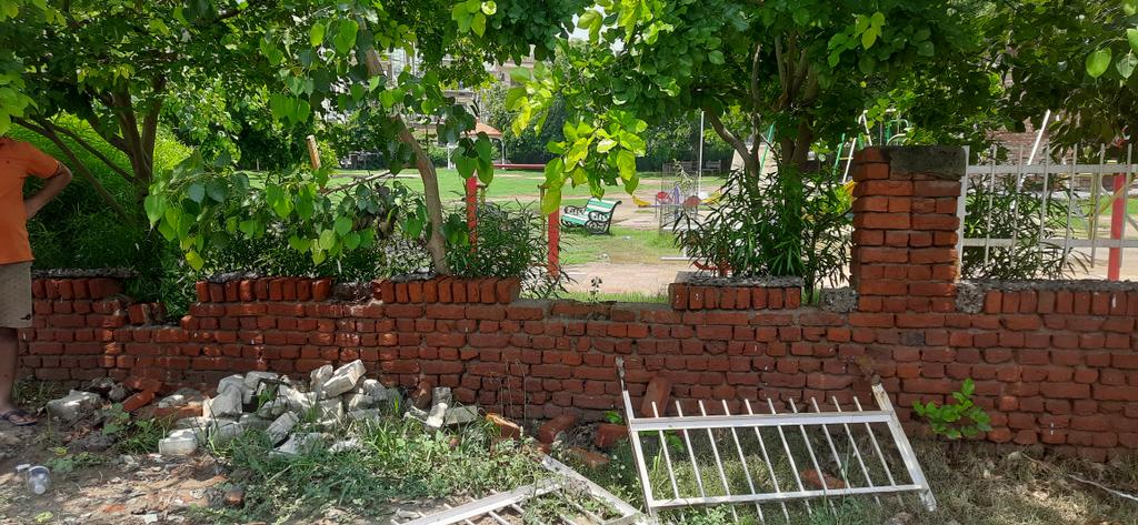 west wing Gate no 3 sector 91 Faridabad tweet media