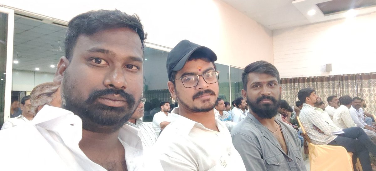 Prajwal11762077's tweet image. #sherilingampally social media meeting @KTRTRS