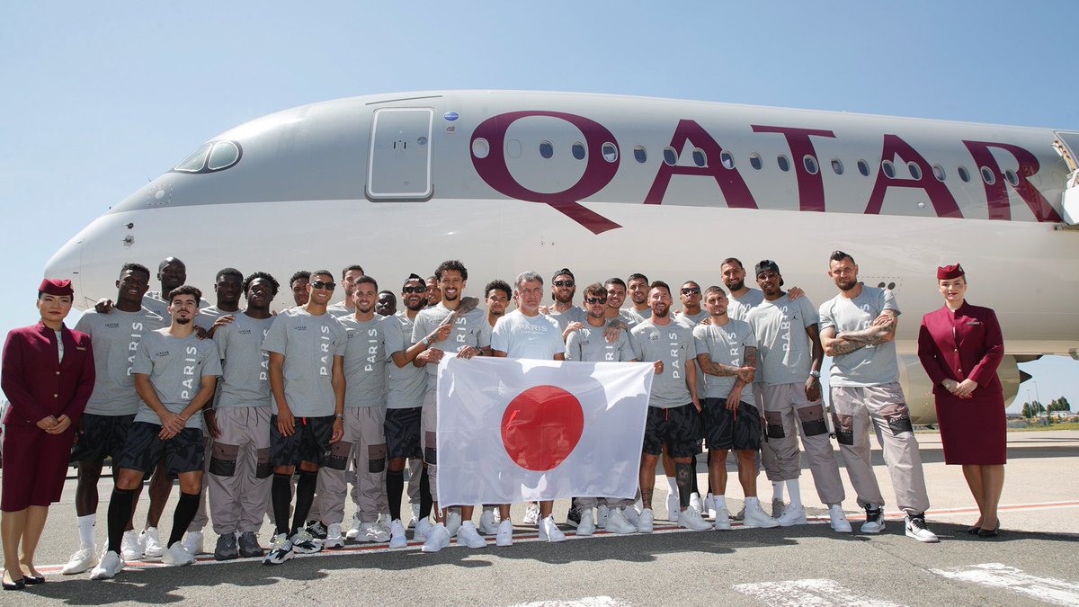 Touchdown, Tokyo 🇯🇵

Paris Saint-Germain's pre-season tour is off to a flying start ✈️

#QatarAirways #QRxPSG #GoingPlacesTogether 
🔴🔵