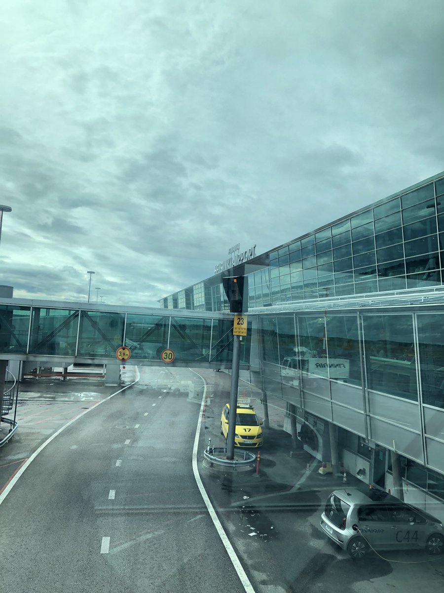 pun158's tweet photo. Arrived 🐝 !! Ready to go to #ICEHelsinki #ICE2022 #ICE2020 (finally, after waiting for 2 years) https://t.co/NQ3ct7j6Qq