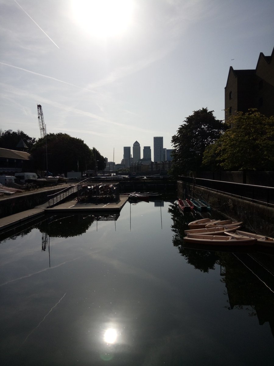 A beautiful morning in #shadwell #basin for the last day of training #outdoorCPD