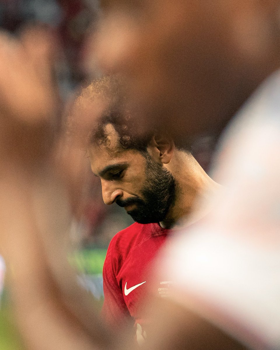 muuund's tweet photo. some frames from the Standard Chartered Singapore Trophy match between @LFC &amp; @CPFC ⚽️

📸 shot for @SoccerBible https://t.co/qqZ74BtWEV