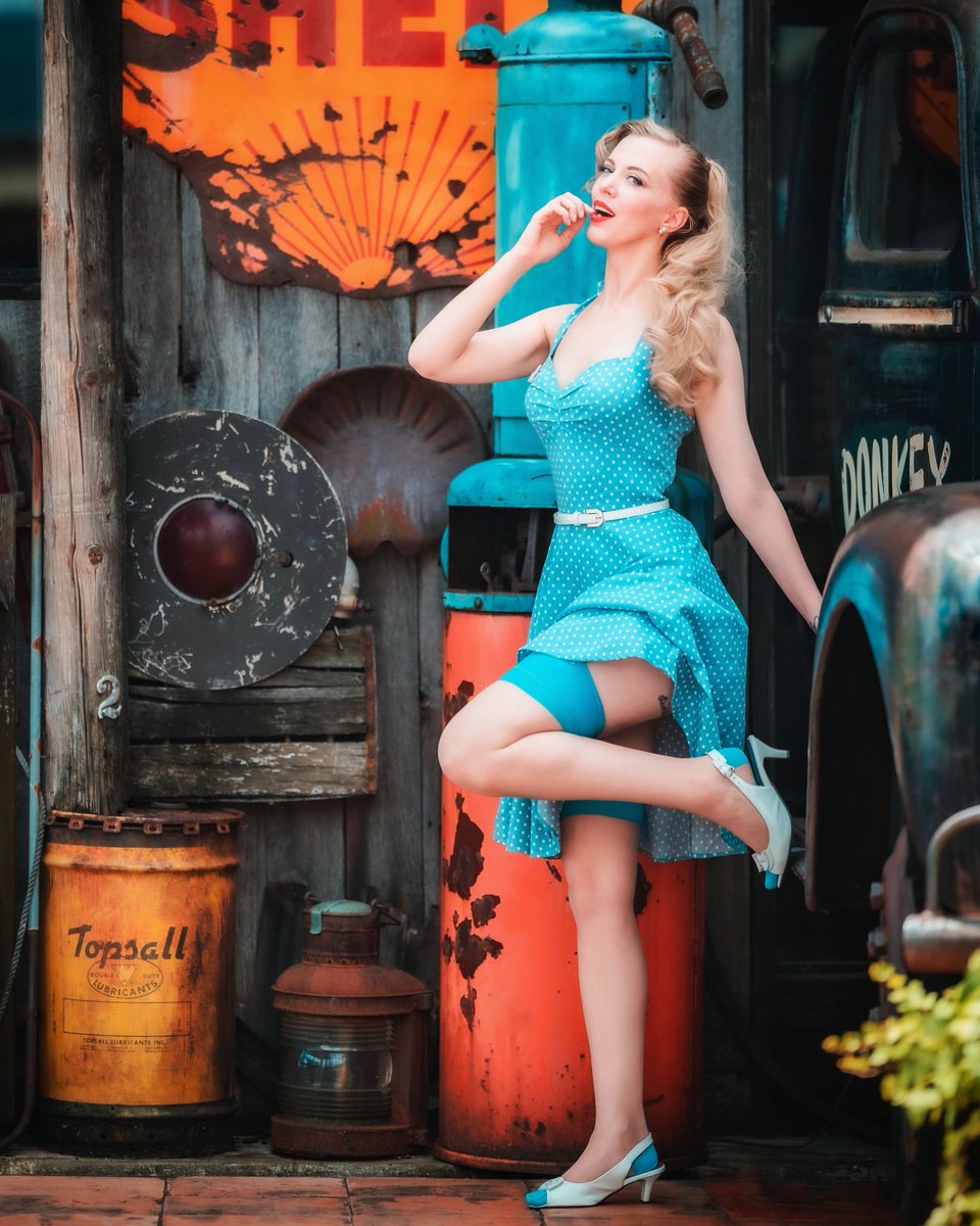AndriMagdych's tweet photo. Check out our #photoshoot with amazing Mathilde on https://t.co/GVOfxrLeNA #magdych https://t.co/716BqKkfh6