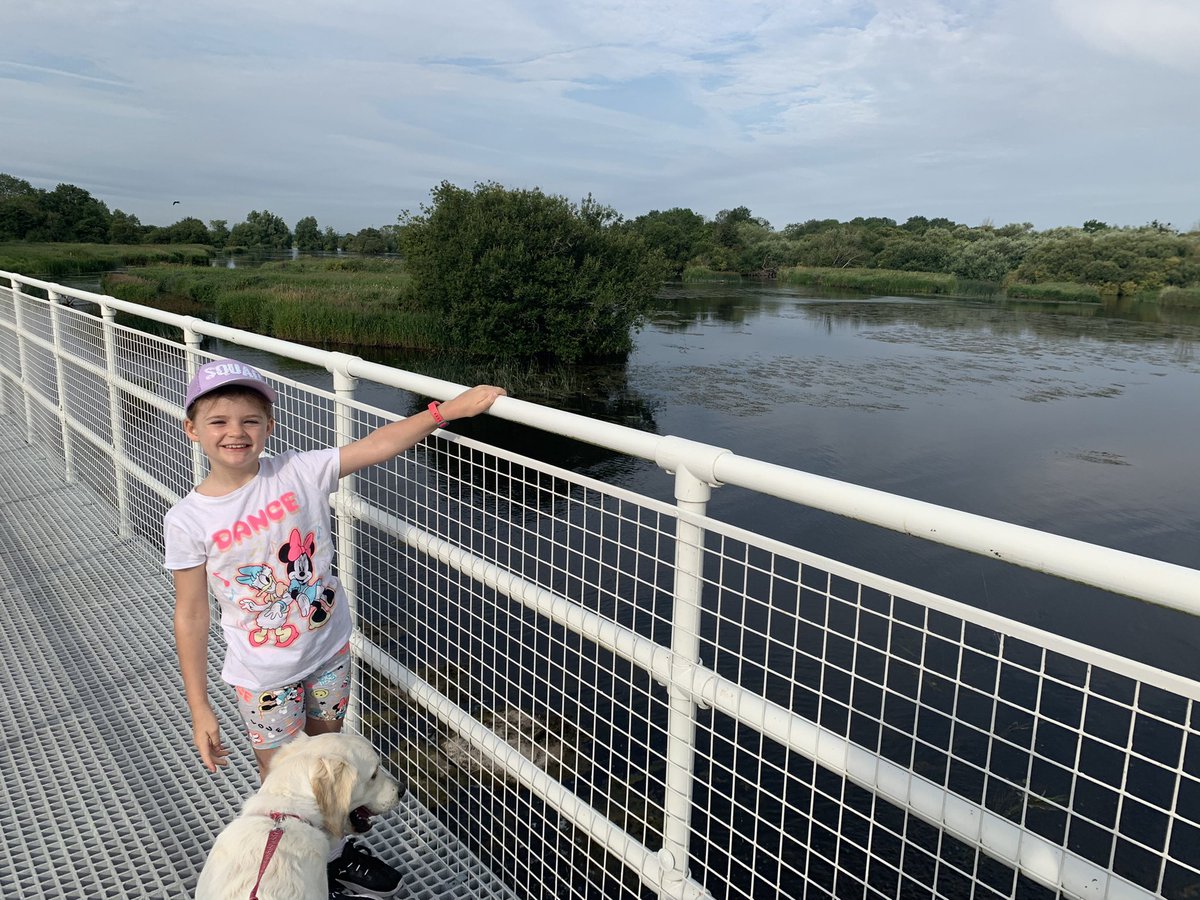 LarkinAnnmarie's tweet photo. Meelick Quay and across to Victoria Lock #meelick #lusmagh https://t.co/ePGJd2C3hN