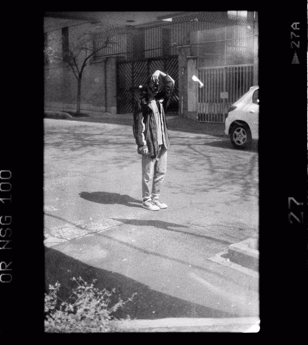 amirkhanbolouki's tweet image. «خودنگریده»

#hp5 #seagull100 
#mirrorselfie #filmphotography
