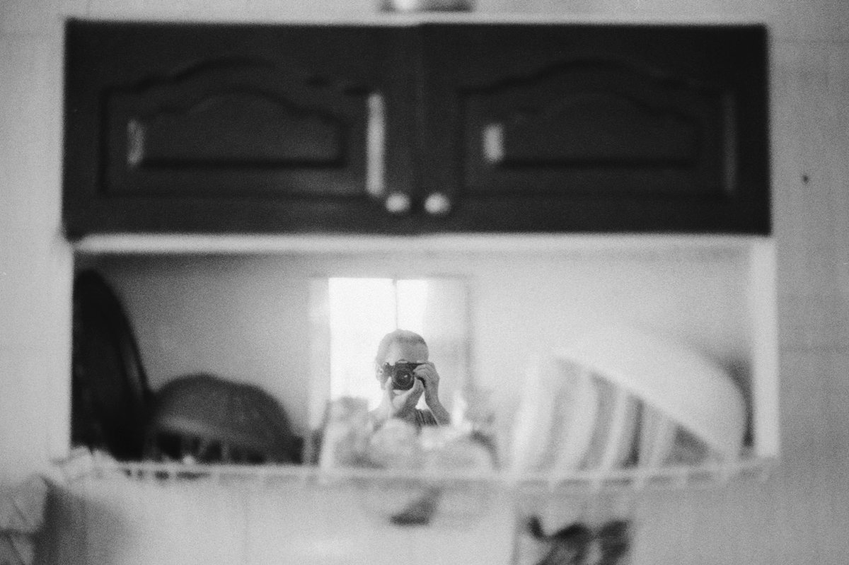 amirkhanbolouki's tweet image. «خودنگریده»

#hp5 #seagull100 
#mirrorselfie #filmphotography