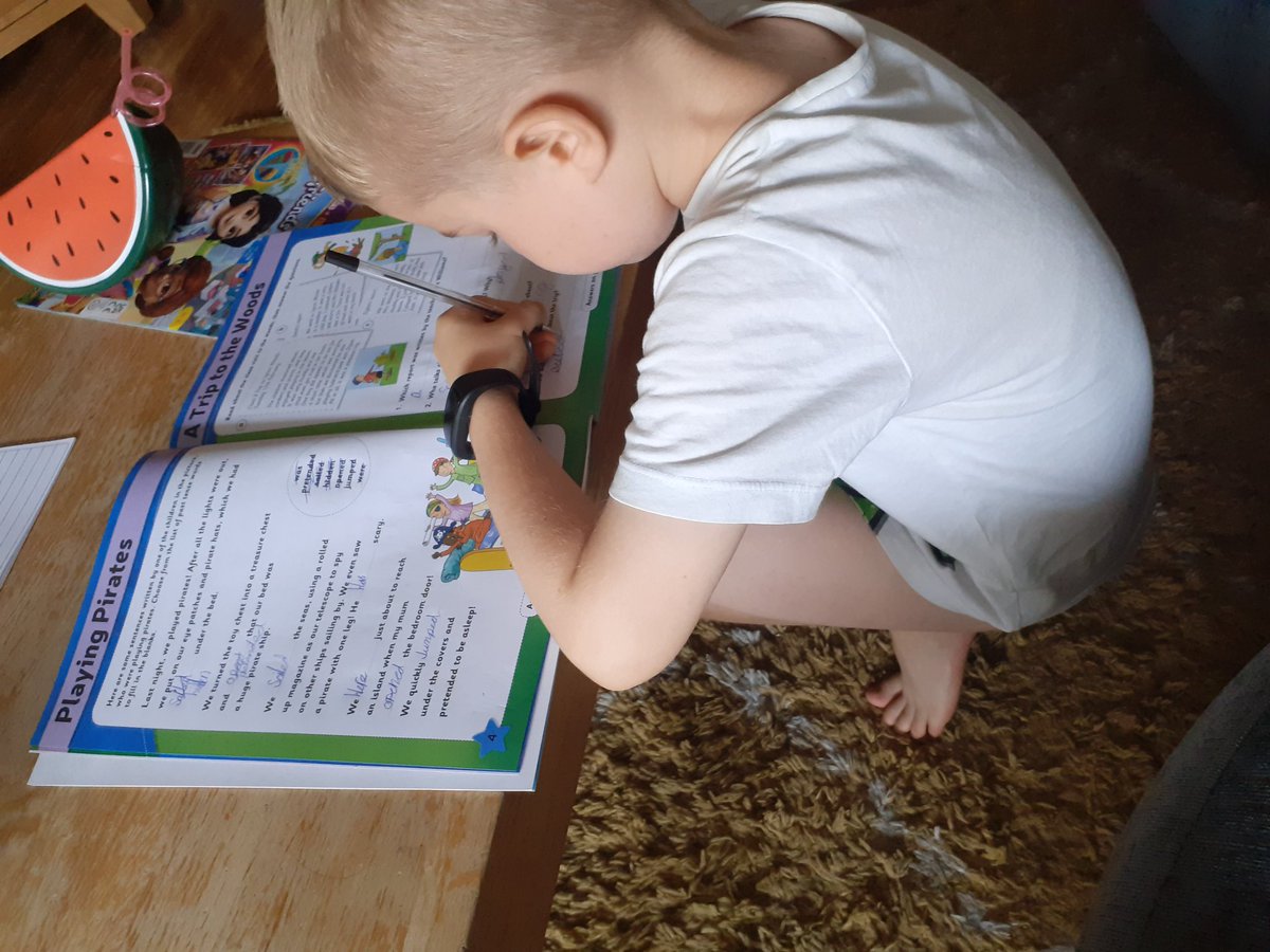 Discover_Ent's tweet photo. @StMaryB17 KS2 workbook Maths and English #practising #mychildreads #reading #lovetoread #yr2L #KS2 https://t.co/xqxevslWQ0
