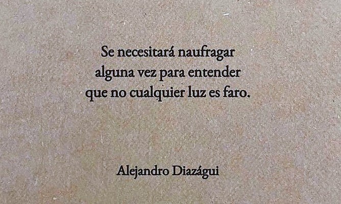 literlandweb1's tweet photo. Feliz y luminoso domingo https://t.co/tqBSd3PtiH