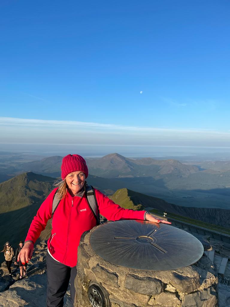 purplebee_'s tweet photo. What better way to mark your 60th than climbing to the top of Mount Snowdon motivated  supported all the way by your 23year old son 💜. Added bonus was setting off in the early hours to capture the sunrise. It was tough but I did it ! #facethefear #gratitude #achieve #believe 💜 https://t.co/auLUXFvhId