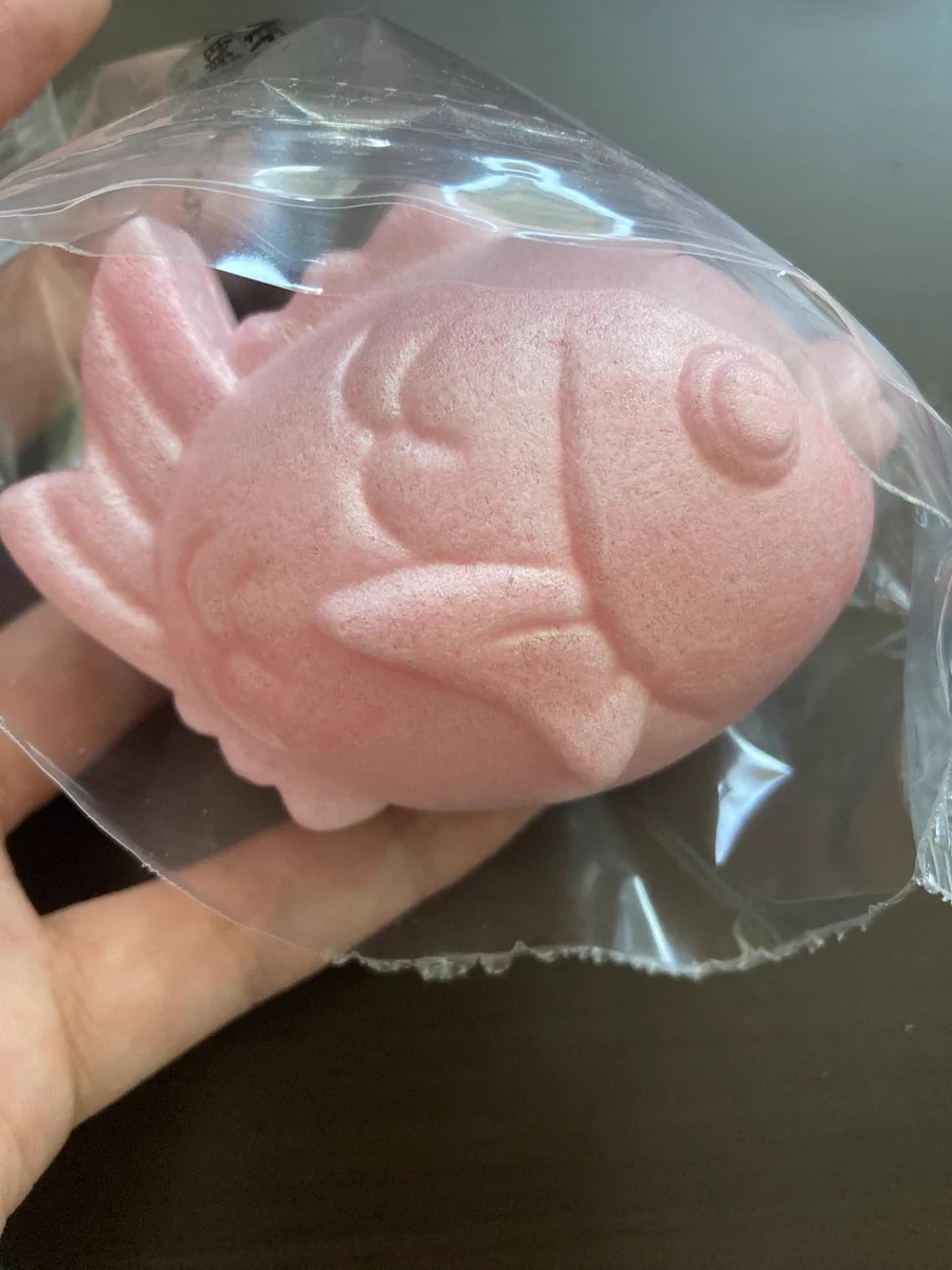 引出物でもらった鯛の最中を食べたら…まさかのアレだったwww
