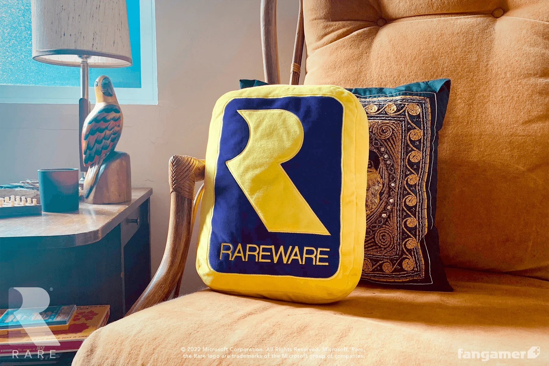 RAREWAREぬいぐるみクッション
