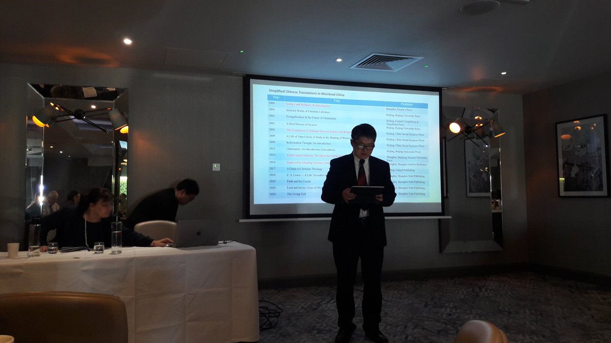 FaithsOxford's tweet photo. #ScienceReligion #AlisterMcGrath @IRCSciRel @UniofOxford
Our Fellow🔹️Jacob Chengwei Feng🔹️ @fengchengwei8 @fullerseminary giving a paper on *Alister McGrath and China: Theology and Science for the Third Millennium* in honour of Prof @alisteremcgrath
Note the PPT slides! https://t.co/CSux6XVOAy