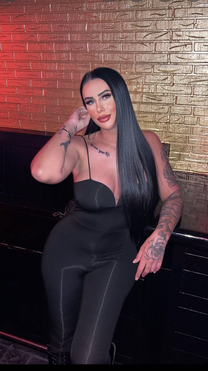 Clubbing every week 💃🏻