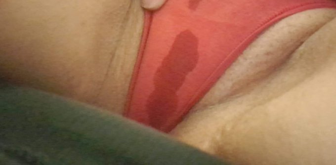 Stamattina cos&igrave;  #figabagnata#milf https://t.co/TI3V42WWAY