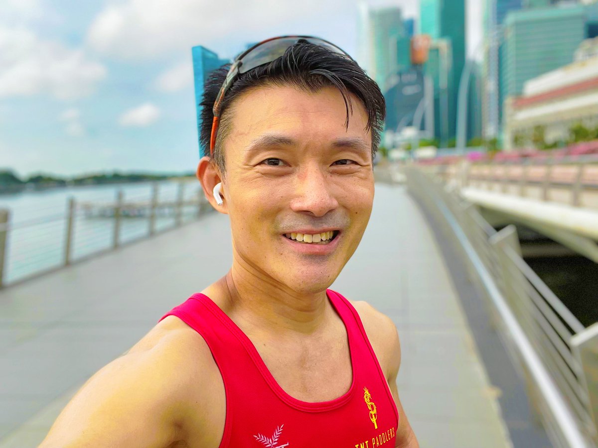 YamKeng's tweet photo. Restarting #runwithBYK after many months.
Anyone interested to join me for a run tomorrow (18 July), letโs meet at 8am Jubilee Bridge (Esplanade end).
#running #keepingfittogether #personalresponsibility https://t.co/WTGKW23O2Z