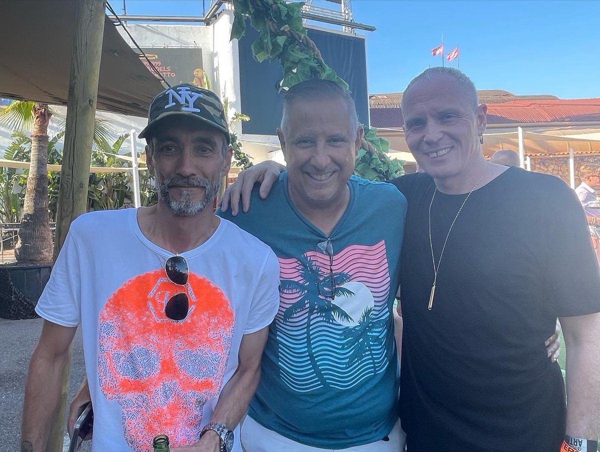 RalphieDee's tweet photo. Absolutely lovin Ibiza! https://t.co/KjliuFWQPS