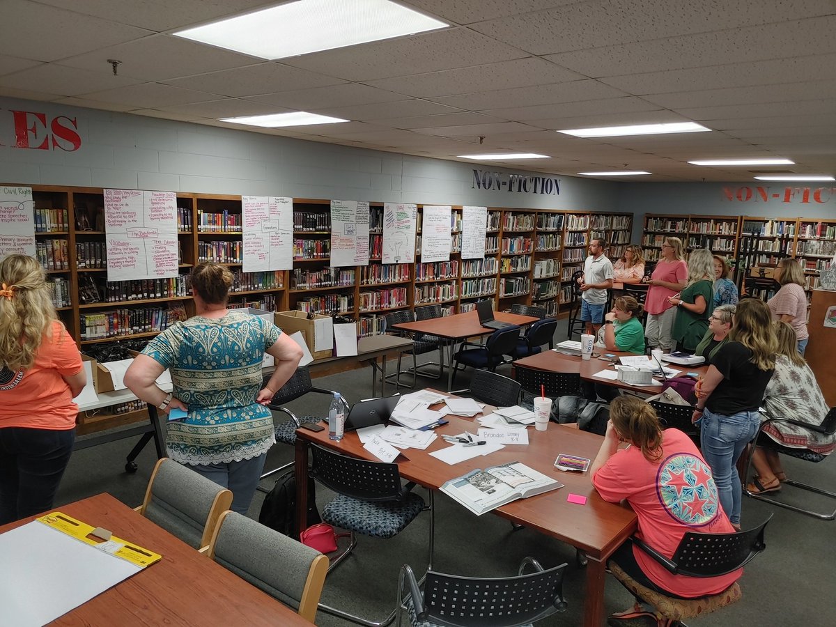 BakerHCS's tweet photo. "..teachers should abandon the ubiquitous practice of selecting texts based on the literacy skill that can be taught with them. This practice has not been supported by research, as these skills are too interrelated to teach separately (Pearson, Valencia, &amp; Wixson, 2014). https://t.co/PvDNGA79cS