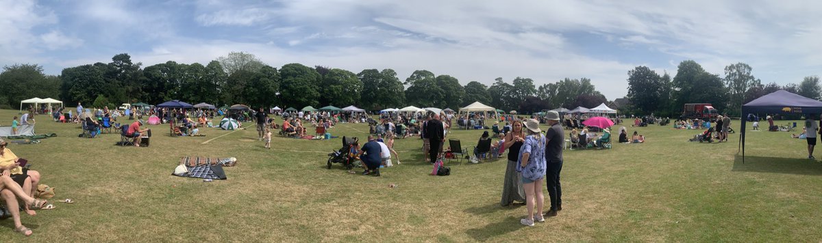 howdenashes's tweet photo. ❤️ Thank you to everyone who has come down for Picnic In The Park! Please remember to bring water and sun cream as it is a very hot day! https://t.co/uskOUa7Lic