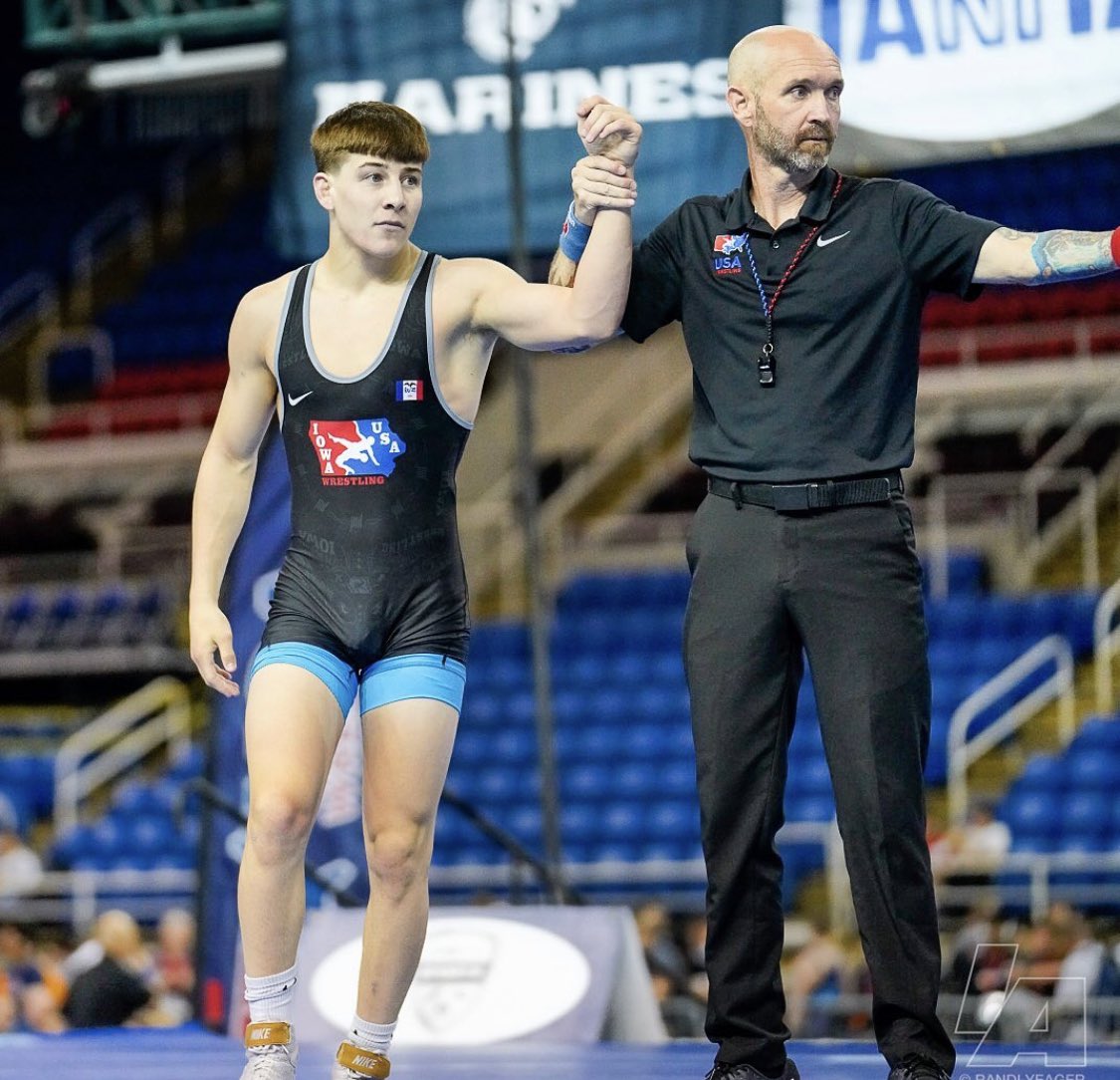 IAwrestle's tweet photo. Day ✌🏼#Fargo22 photos starting to roll in for @IowaUSAW.

Let’s roll! 🎸 #iahswr https://t.co/M1KboEwtwU