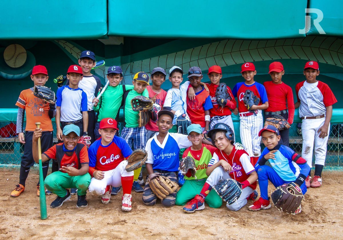 Port3Network___'s tweet photo. ¡Feliz #DiaDelNiño para todos los niños y niñas de #Cuba!

Tras dos años de confinamiento debido al #COVID19, volvemos a festejar la fecha a nuestras plazas y parques, recordando que Cuba garantiza el bienestar de su infancia.

📸: @Enro_GD, @Mikelesphoto y @CubaenFotos https://t.co/vppeaBIDSD