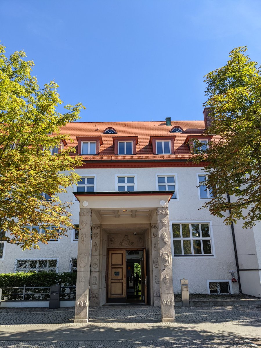 Travelling to the conference when the conference is in your city. #pvb2022 #berlin