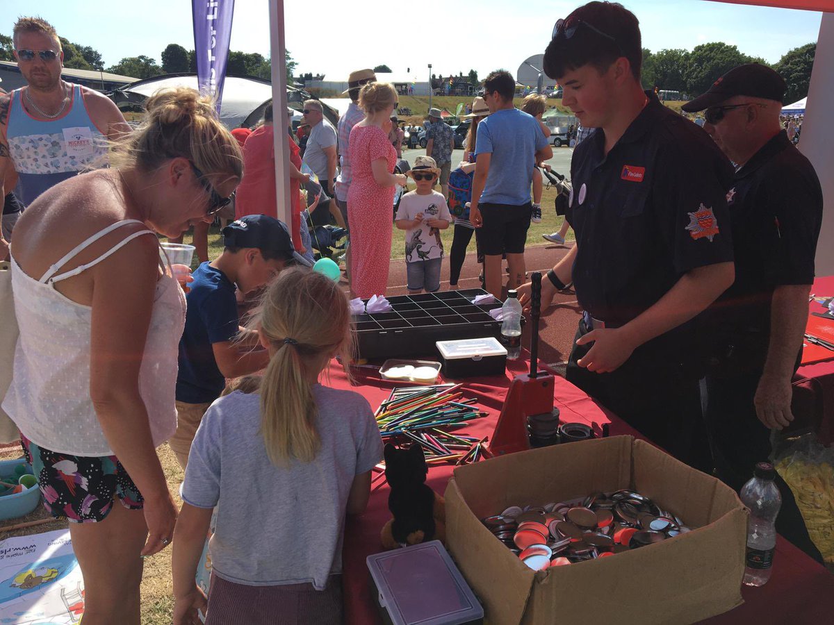 Crowborough crews supporting Crowfest and providing risk reduction safety messaging to the public. Thank you Emma from Uckfield On Call, our amazing volunteers and cadets for your support. <a href="/ESFRSCommVols/">ESFRS Community Vols</a> <a href="/EastSussexFRS/">East Sussex FRS</a> <a href="/ESFRSFleur1738/">Fleur Wilks</a>