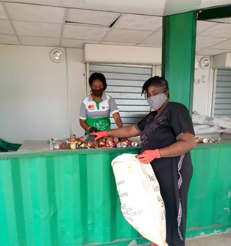 Environmentally responsible post-consumers earn from recycling their waste at our #RecyclingBanks.

Check your waste, is it recyclable? You can convert it to currency <a href="/RecyclePointsNG/">RecyclePoints ♻️</a>. 
Call or WhatsApp: +2348098002400