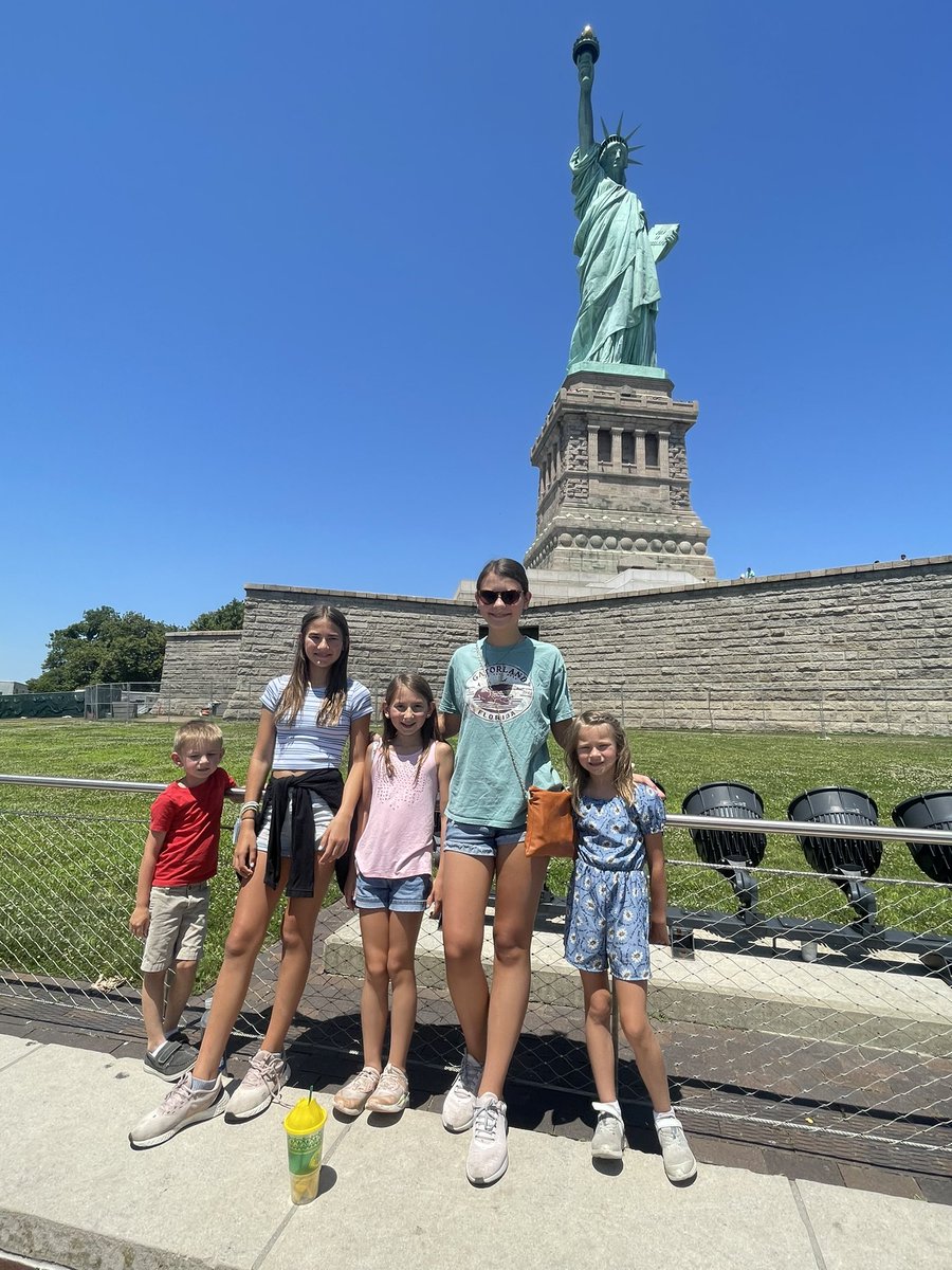 mroz_ewa's tweet photo. Walking in the footsteps of our ancestors.  #sandburgsummer https://t.co/cyLmLE5wwm