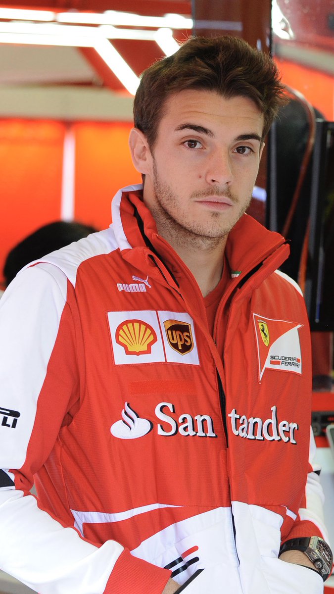 Carlossainz55's tweet image. Always with us 🙏🏼