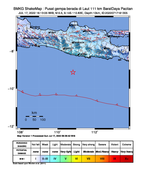 infoBMKG's tweet photo. #Gempa Mag:5.5, 17-Jul-22 16:13:05 WIB, Lok:9.14 LS, 110.83 BT (Pusat gempa berada di Laut 111 km BaratDaya Pacitan), Kedlmn:10 Km Dirasakan (MMI) II Nganjuk, II Karangkates, II Gamping, II Bantul, II Wonogiri, II Trenggalek, II Pacitan, II Sleman, II Jember #BMKG https://t.co/r9EZNsCB4W