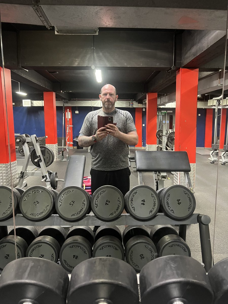 billyutd99's tweet photo. 4 stone lost now from 22.6 to 18.6 https://t.co/xwHSO0y99N