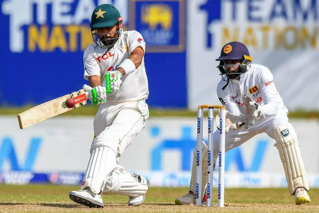 BasitAly6's tweet photo. One man standing till the end for the team the lone warrior 
#babarazam_King🖤 #PakVsSL https://t.co/yeMUayIaxe