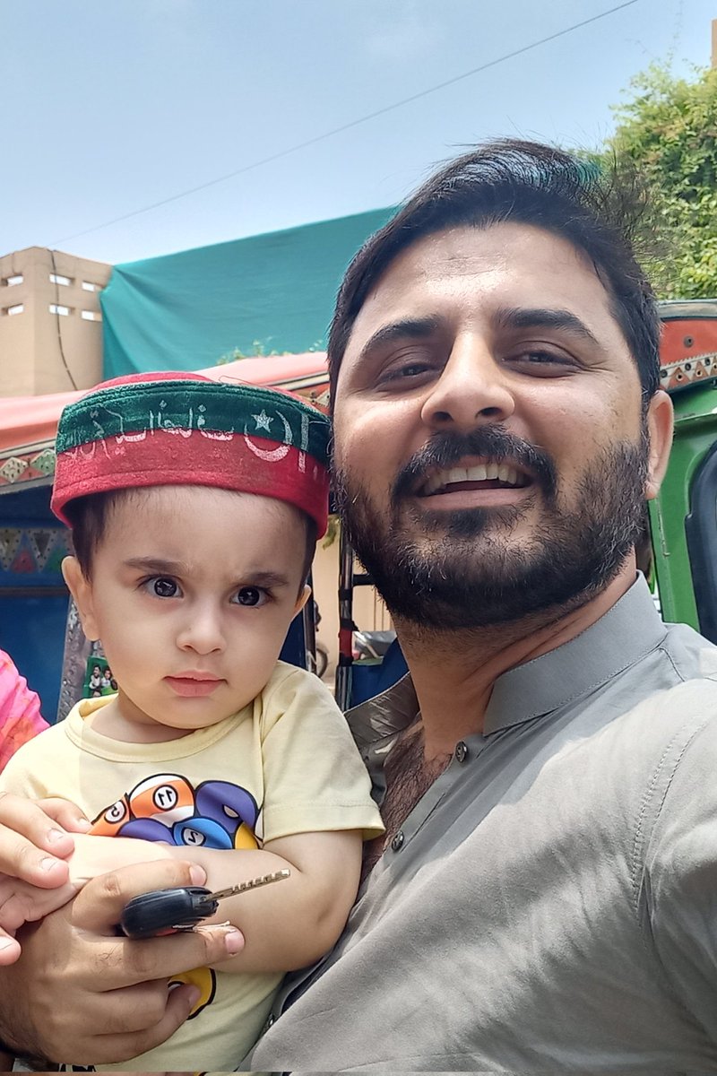 wasiulmohsin's tweet photo. No one can beat our love &amp; passion for @ImranKhanPTI. Did my part by casting vote. Now it's your turn to do the same. Come out and vote for Pakistan. Vote for @PTIofficial 

@ImranKhanPTI @SHABAZGIL @SMQureshiPTI @Makhdoom Zain Hussain Qureshi @ImranRiazKhan

#ByElection22 #PP217 https://t.co/w9QHcD7F2m