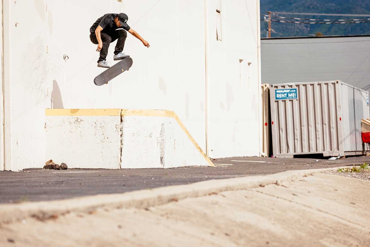 wearesupereight's tweet photo. Something we've been working on for a while now &amp; are super proud to present: The Paul Rodriguez Exclusive Interview. 🤯
Check this one out, head to the link below.
📷️ Oliver Barton

https://t.co/JqbrpJPGJr

#Supereight #Skateboarding #NikeSB #PaulRodriguez #PrimitiveSkate https://t.co/W8TzsklHMz