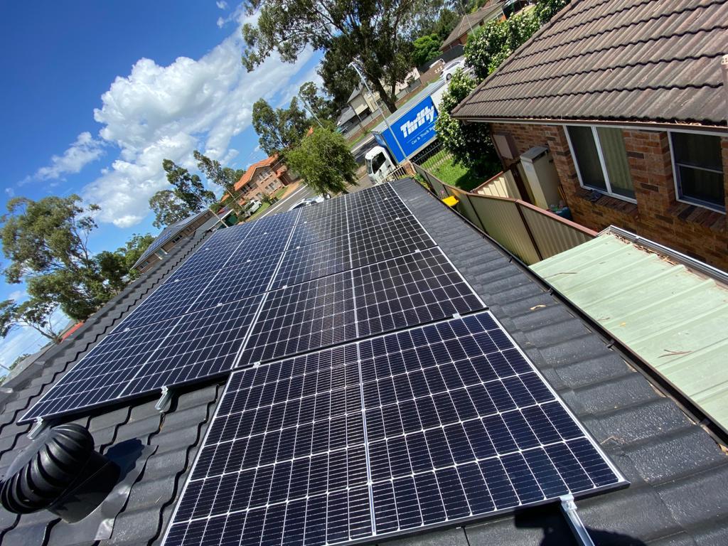 DiscountBulk's tweet photo. Have a look at our recent project photos and tell us which one do you like most!
Contact Us for more info:
π: 0451210406
#solar #solarsystem #solarenergy #solarpanels #renewableenergy #solarpower
#solarpanel #ResidentialSolar #SolarCompany #SolarRetailer #energyefficency https://t.co/5B93ICNxWg