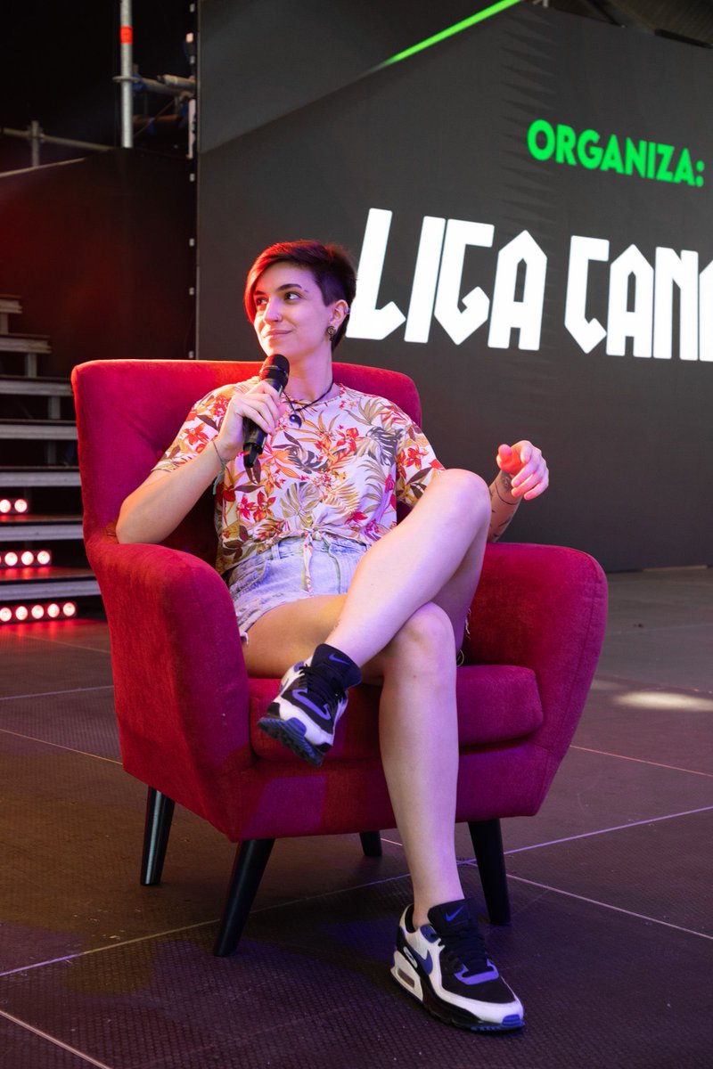 isaceni99's tweet photo. No tengo palabras para definir esta semana en @Tenerife_GG y en los #EBLiveAwards 

Gracias a todas las personas que han confiado en mi para poder presentar la gala, para poder castear y presentar las competiciones del evento. Para mi ha significado mucho, de verdad gracias. https://t.co/6K95ghmOBg