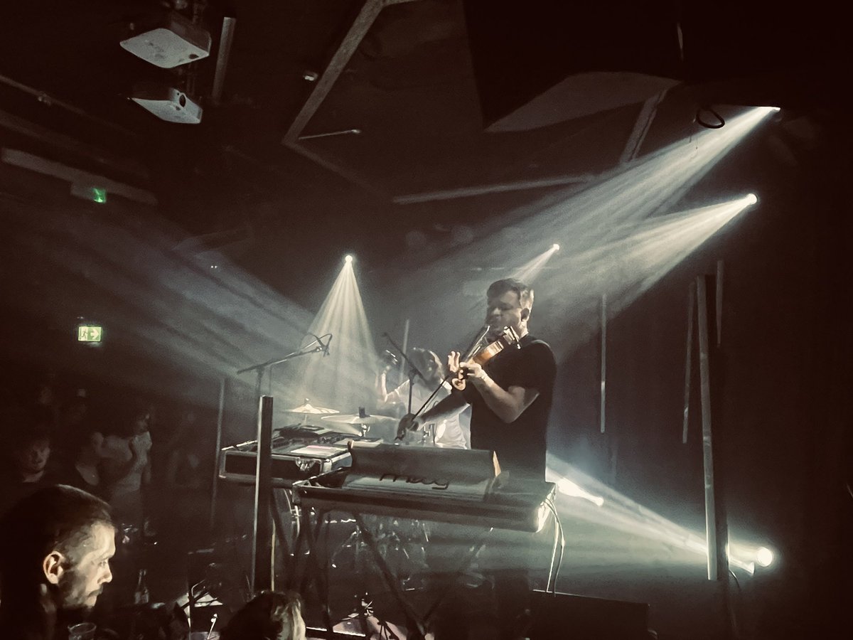 Colin Hogg tweet media