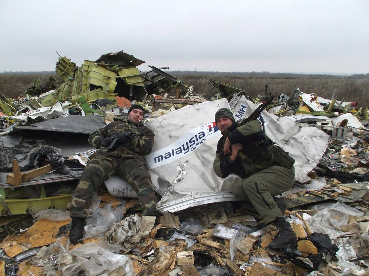 ukraine_world's tweet photo. Today is the 8th anniversary of the 🇷🇺downing of Malaysia Airlines Flight MH17 in the sky over 🇺🇦Donbas. All 298 passengers and crew members died. None of the Russians involved in the tragedy has yet borne responsibility. https://t.co/bP5hbikjjw