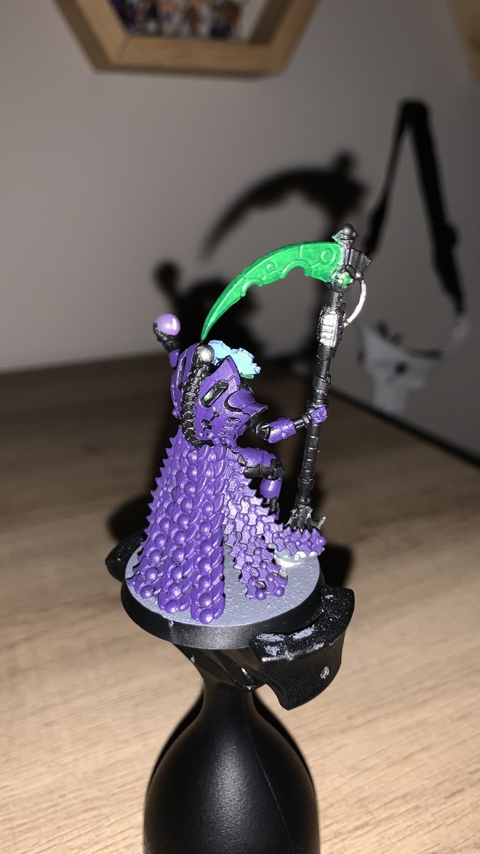 Labios_de_Pan's tweet photo. I wasn’t too impressed with the video quality so I decided to take a few pics of the mini I did for @LichVtuber #VShojo #lichcraft https://t.co/Ho7pn4sBBH