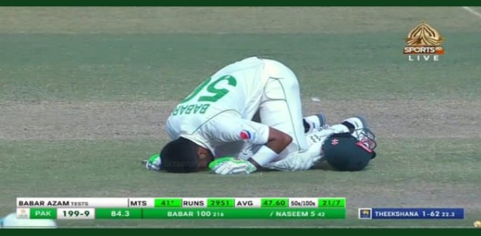 7th Test Hundred for King Babar Azam.What an innings under Pressure, One Of the Greatest innings of Highest Quality. Fastest Asian to Reach 10k international Runs.
Pakistan was 85 for 7 and then king smashed a brilliant hundred👑❤️🇵🇰
#PAKvsSL 
#BabarAzam