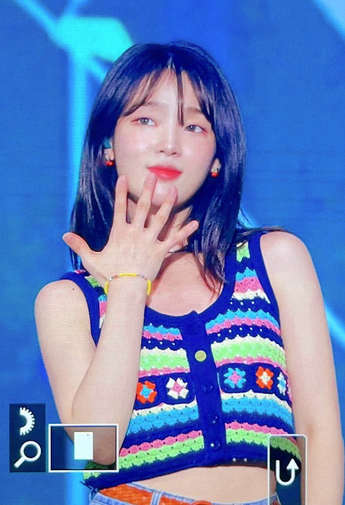 220717 시즌콘
고생했떠~ 

#승희 #현승희 #오마이걸