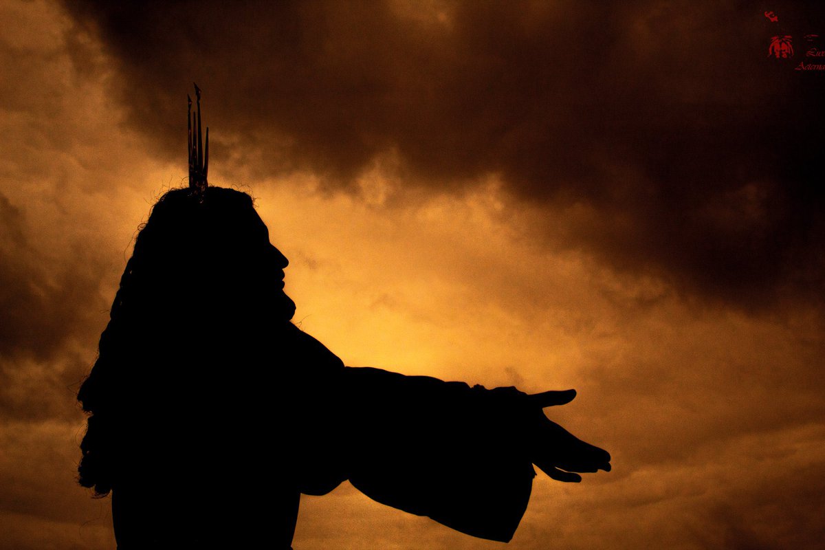 En este #DomingodeOración nos acordamos de los afectados por el incendio en Mijas, Alhaurín el Grande y Alhaurín de la Torre.
Elevamos una oración para que esta tragedia acabe cuanto antes y pedimos por todas las personas que están luchando contra el fuego. #IFMijas

📸 <a href="/EAeterna/">MIGUEL MARÍA</a>